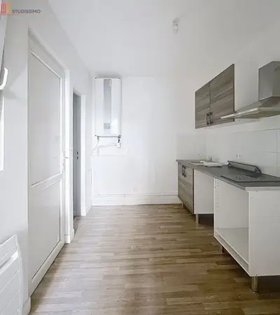 Studio à Reims