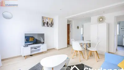 Studio à Reims