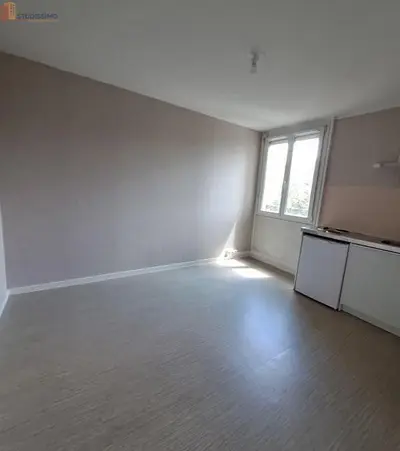 Studio à Reims