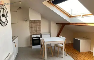 Studio à Reims