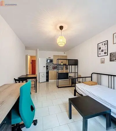 Studio à Reims