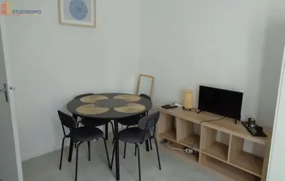 Studio à Reims