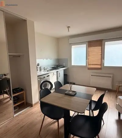 Studio à Reims