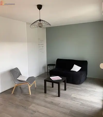 Studio à Reims