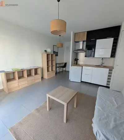 Studio à Reims