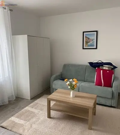 Studio à Reims