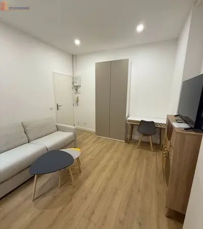 Studio à Reims