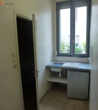 Studio à Reims