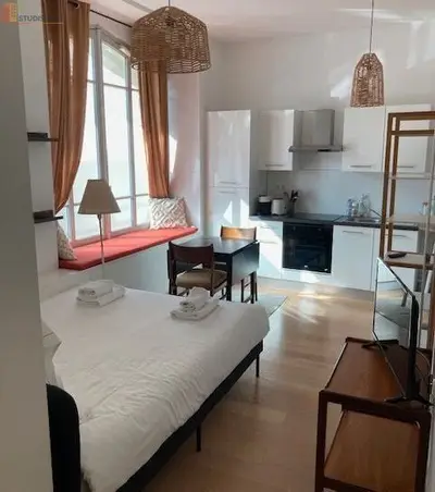 Studio à Reims