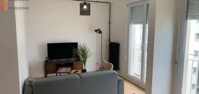 Studio à Laval