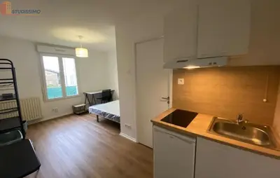 Studio à Laval