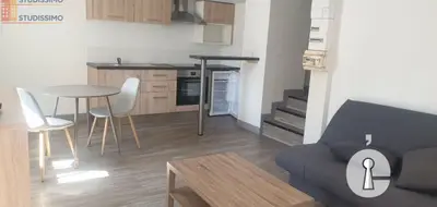 Studio à Laval