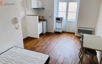 Studio à Laval