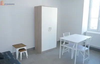 Studio à Laval