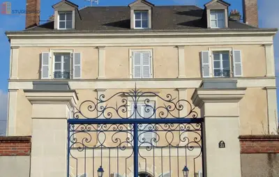 Studio à Laval