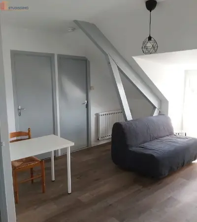 Studio à Laval