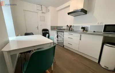 Studio à Laval
