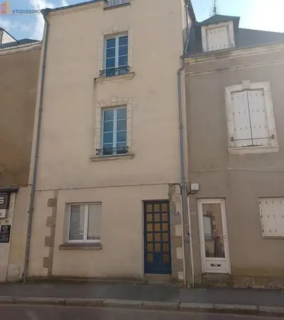 Studio à Laval
