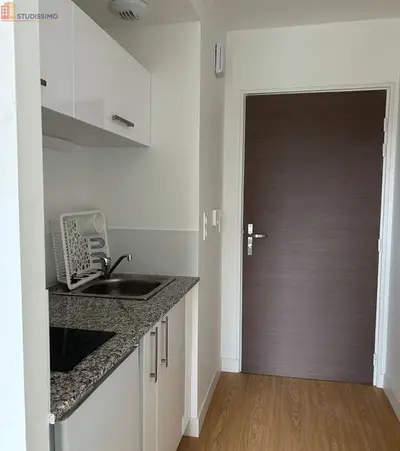 Studio à Laval