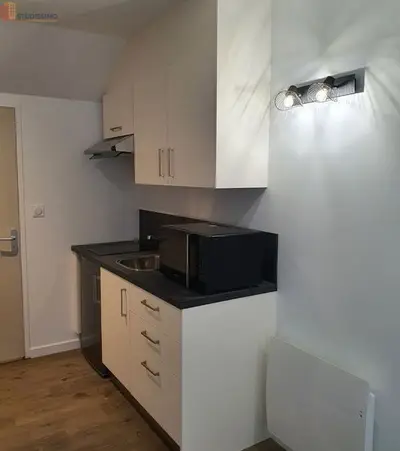 Studio à Laval