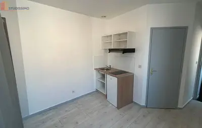 Studio à Laval