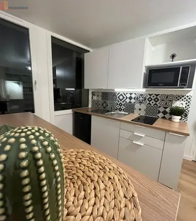 Studio à Laval