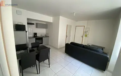 Studio à Laval