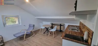 Studio à Piennes