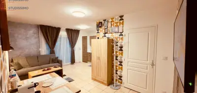 Studio à Réminiac