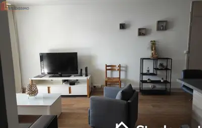 Studio à Croix
