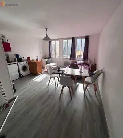 Studio à Laon