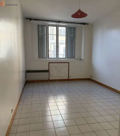 Studio à Moulins