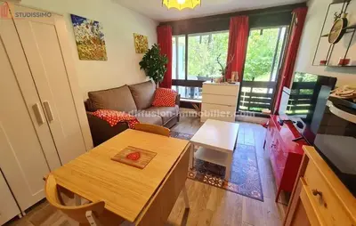 Studio à Enchastrayes