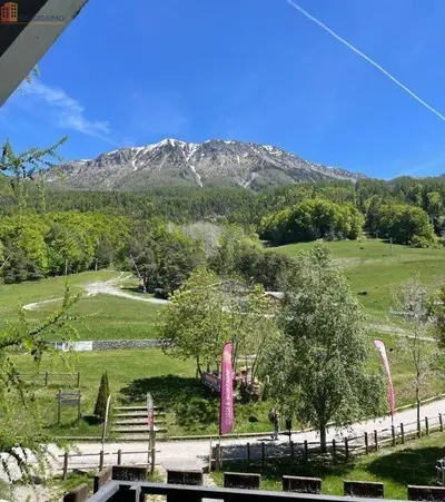 Studio à Montclar