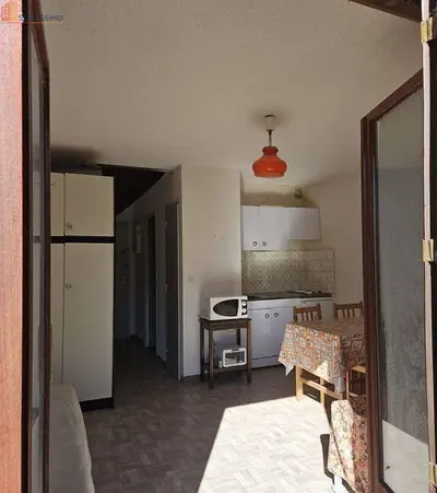 Studio à Montclar
