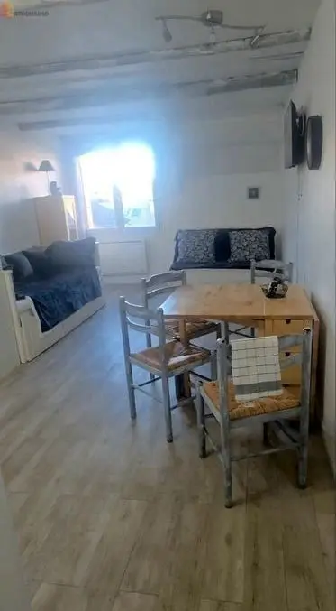 Studio à Enchastrayes