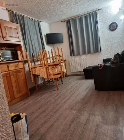 Studio à Enchastrayes