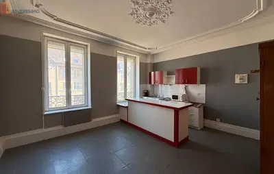 Studio à Sedan