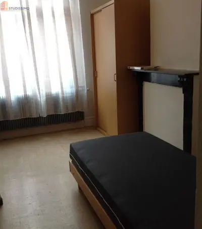 Studio à Valenciennes