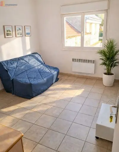 Studio à Fleurines