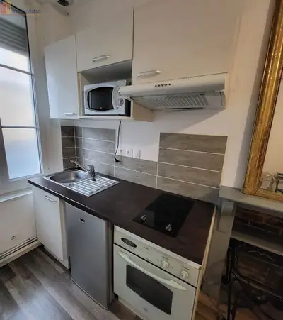 Studio à Marseille-en-Beauvaisis