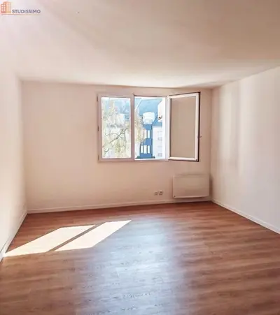 Studio à Creil