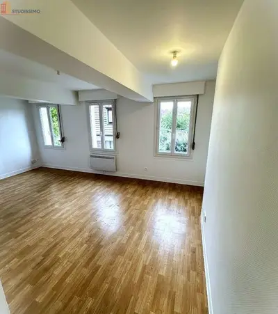 Studio à Noyon