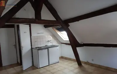 Studio à Trie-Château