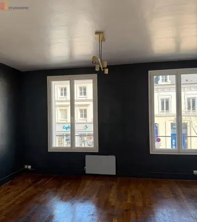 Studio à Creil