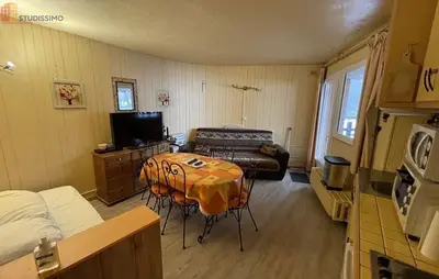 Studio à Laveissière