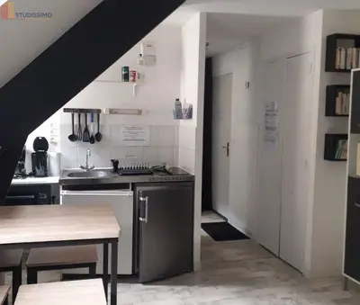 Studio à Laveissière
