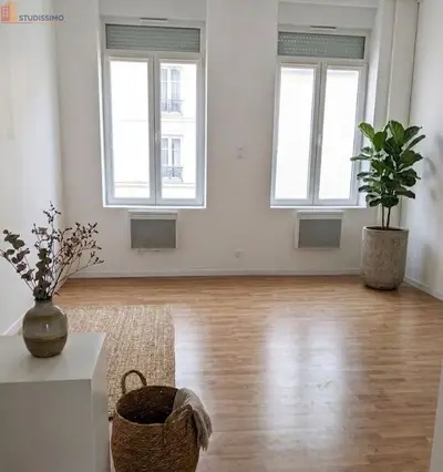 Studio à Calais