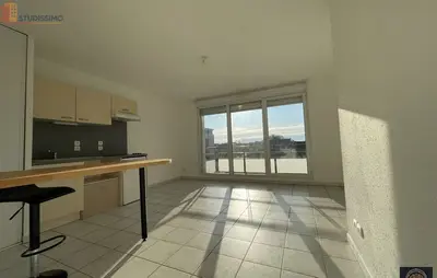 Studio à Arras