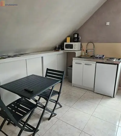 Studio à Rang-du-Fliers